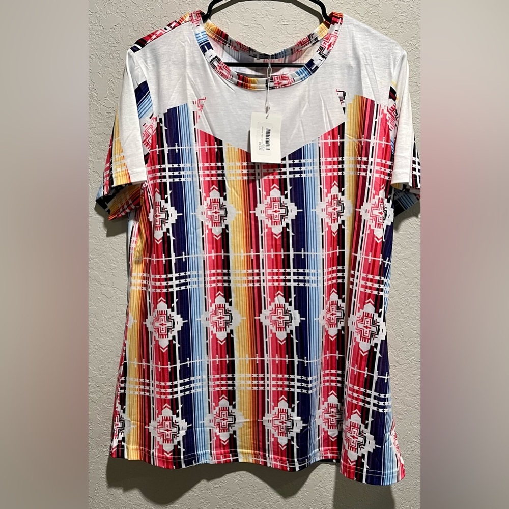 Cute Aztec boutique top
